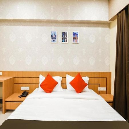 Hotel Golden - I Rāipur Zewnętrze zdjęcie